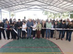 Nío estrena techumbre y cumple un anhelo comunitario Con una inversión cercana a los 3 millones de pesos, la presidenta municipal entregó la techumbre metálica solicitada por años.