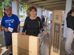 Llevan capacitación y equipamiento a tianguistas en Guamúchil