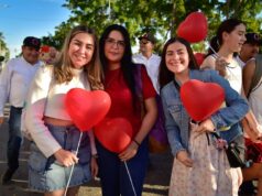 IMJU Ahome celebra el Día del Amor y la Amistad con caminata y festival juvenil El evento incluyó bazares y conferencias en sindicaturas, con respaldo del alcalde para fortalecer la participación juvenil.