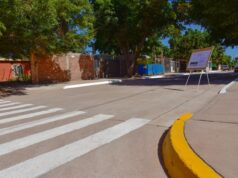 Inauguran pavimentación en sector Nueva Revolución y anuncian nuevas obras en Ahome El alcalde entregó la pavimentación con concreto hidráulico de la calle Huinolo, obra que incluye banquetas y andadores peatonales financiados a través del programa FAISMUN.
