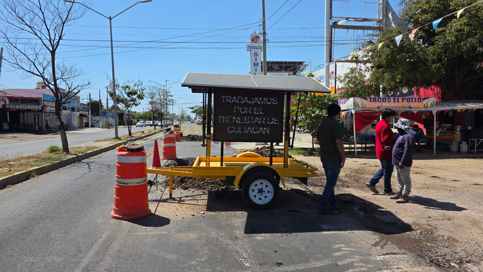 CULIACAN JAPAC 23 MARZO Los trabajos, que consisten en el reemplazo de tubería de 18 pulgadas, se extenderán durante toda la semana, por lo que se mantiene un cierre parcial en algunas vialidades.