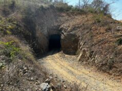 Sale primer trabajador minero, siguen labores de rescate por 3 trabajadores