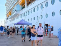 Mazatlán recibe dos cruceros internacionales con cerca de 7 mil turistas al inicio de esta semana La llegada de las embarcaciones generará una derrama económica estimada de 9.5 millones de pesos en los sectores comerciales y gastronómicos.