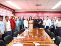 Guasave instala Comité de Inspección y Vigilancia para proteger recursos pesqueros La secretaria de Pesca y Acuacultura del Estado destacó que el comité coordinará esfuerzos municipales y estatales para vigilar la veda del camarón y asegurar la sostenibilidad del sector.