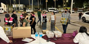 El Ayuntamiento de Los Mochis habilitó un centro de servicios integrales en Palacio Municipal para brindar asesoría jurídica, psicológica y asistencia médica a las familias afectadas por el siniestro en Plaza Fiesta Las Palmas.