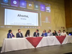 Ahome, el primer municipio de México en implementar Plataforma Nacional de Establecimientos Mercantiles La plataforma centraliza los trámites municipales, estatales y federales, permitiendo a las MiPyMEs realizar diagnósticos y generar avisos en minutos mediante el acceso único "Llave MX", por lo que el Ayuntamiento recibió un reconocimiento nacional ante este avance tecnológico.