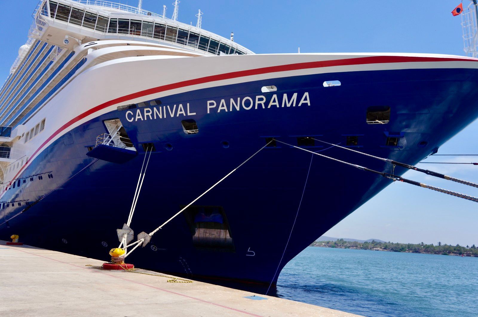 MAZATLAN CRUCERO 13 MAYO El crucero arribó con más de 4,000 visitantes, proyectando beneficios superiores a los 5.6 millones de pesos para el sector local.