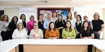 El apoyo aplica para el ciclo escolar 2026-2027 y priorizará a los estudiantes con promedio mínimo de 8.0 y que demuestren necesidad económica en los planteles.