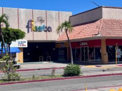 Comerciantes piden acceso a plaza por sus mercancías. Desmienten reportes de rapiñas, sigue la vigilancia