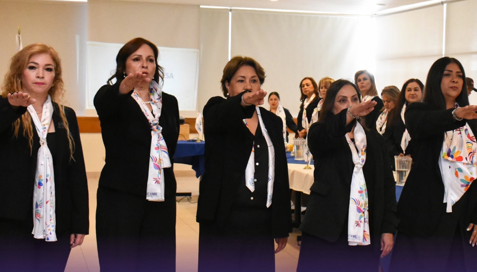 AHOME AMEXME 11 JUNIO La Asociación Mexicana de Mujeres Empresarias (AMEXME) Capítulo Los Mochis llevó a cabo la ceremonia de toma de protesta de su nueva mesa directiva.