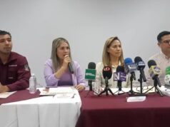Lanza Ayuntamiento de Ahome campaña “Llenemos mochilas de sueños”, colecta para útiles escolares Con la meta de reunir mil paquetes escolares para el próximo ciclo escolar, la Dirección de Educación y la Secretaría de Economía activaron esta iniciativa solidaria que estará vigente a partir de hoy.