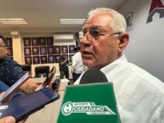 Ayuntamiento de Ahome confirma que continuarán apoyos alimentarios en campos pesqueros tras incidentes en Paredones El secretario del Ayuntamiento, afirmó que el Gobierno Municipal mantendrá vigentes los programas de Bienestar Alimentario dirigidos a las familias vulnerables, deslindando las acciones sociales de cualquier trasfondo político o conflicto comunitario.