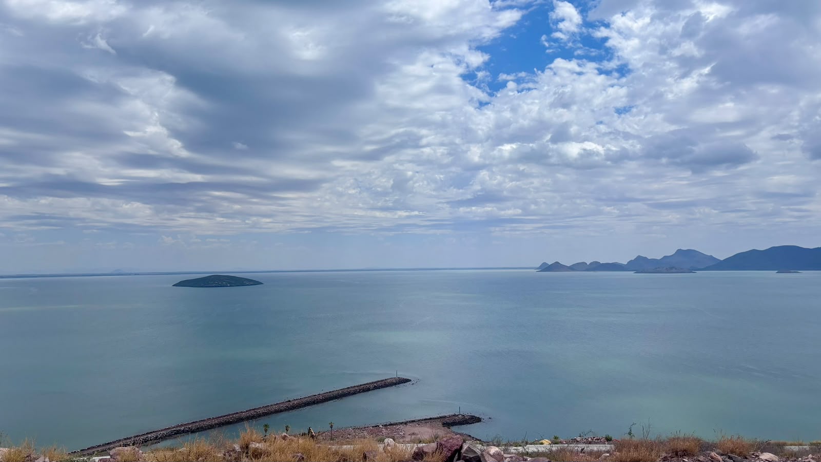 AHOME PROTESTA 12 JUNIO La movilización, respaldada por el colectivo “Aquí No”, busca visibilizar los daños ambientales y la disminución de aves en la bahía.