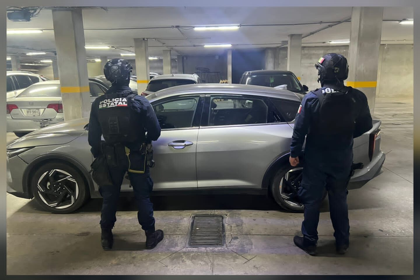 SINALOA SEGURIDAD 03 JUNIO El Grupo Interinstitucional de seguridad estatal y federal reportó los resultados operativos obtenidos en la última semana de mayo, logrando la detención de personas y la recuperación de vehículos con reporte de robo.