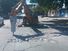 ¡Toma otra ruta! Anuncian cierre de este crucero de Los Mochis por trabajos de JAPAMA La obra hidráulica busca reforzar la infraestructura de la zona para prevenir colapsos mayores, por lo que las autoridades municipales exhortan a los automovilistas a prever sus tiempos de traslado, utilizar rutas alternas y respetar los señalamientos viales instalados en el sector.