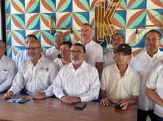 Jubilados de CFE siguen en dialogo por descuento en su pensión, piden solución